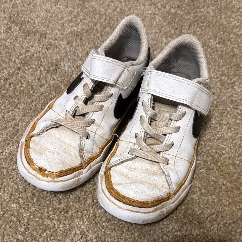 Nike Kids White and Black Sneakers